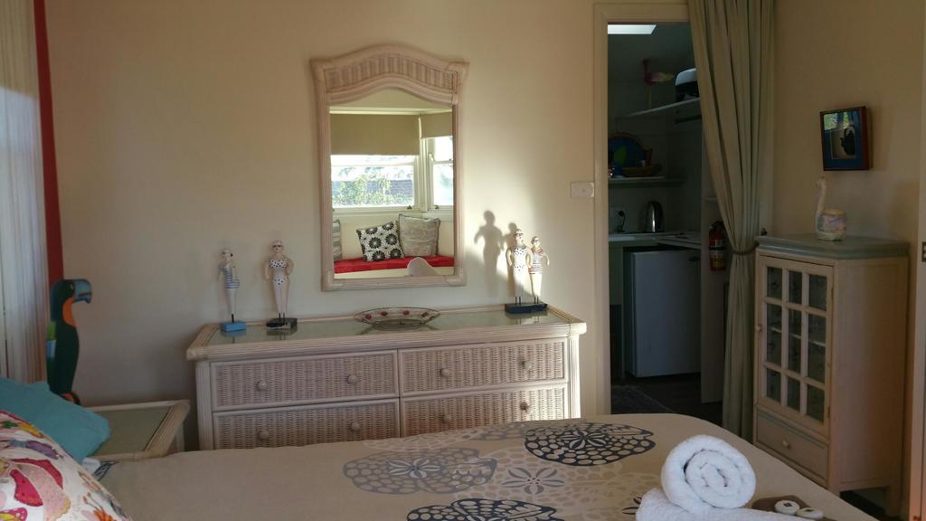 Casablanca Enchanted Cottage (Adults Only) Nelson Bay Ruang foto